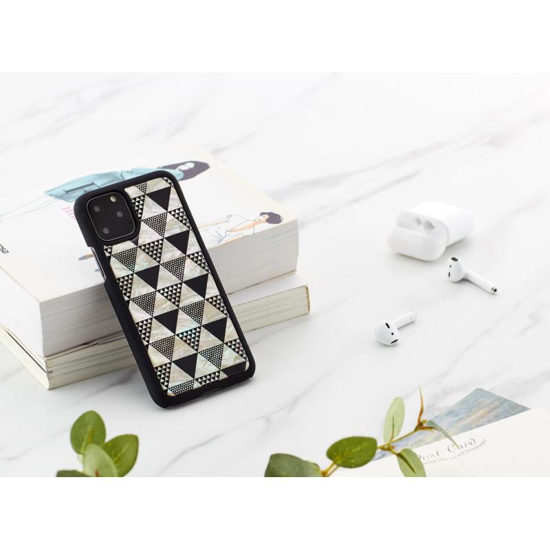 iKins SmartPhone case iPhone 11 Pro pyramid black