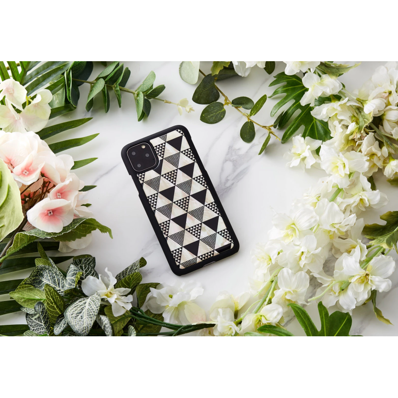 iKins SmartPhone case iPhone 11 Pro Max pyramid black