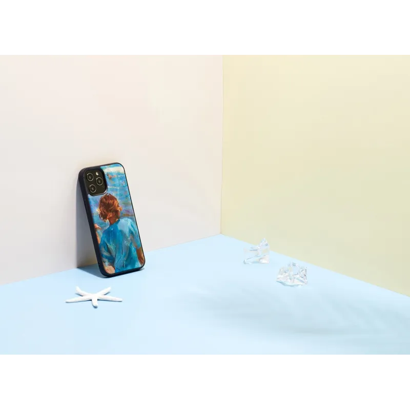 iKins case for Apple iPhone 12-12 Pro children on the beach