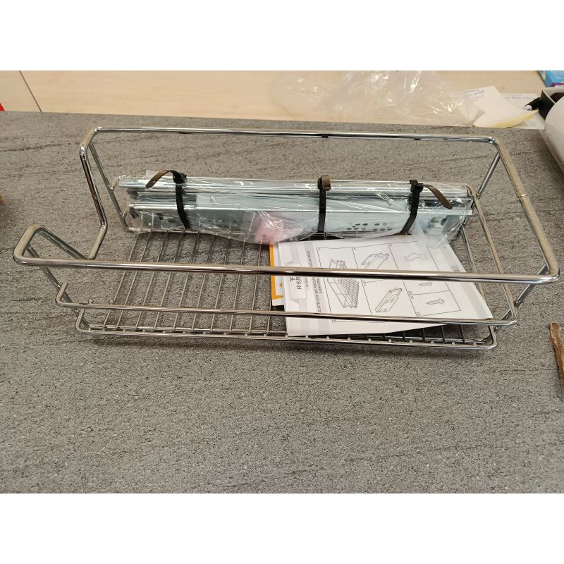 Nocenota prece - Izvelkams stiepļu uzglabāšanas grozs - ar sliežu ceļiem, hroms(1 gab., 300 mm skapim)