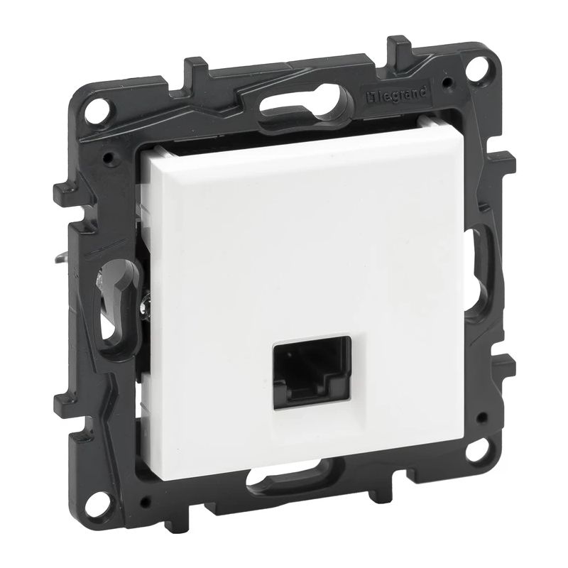 Datorligzda cat6legrand niloe step balta