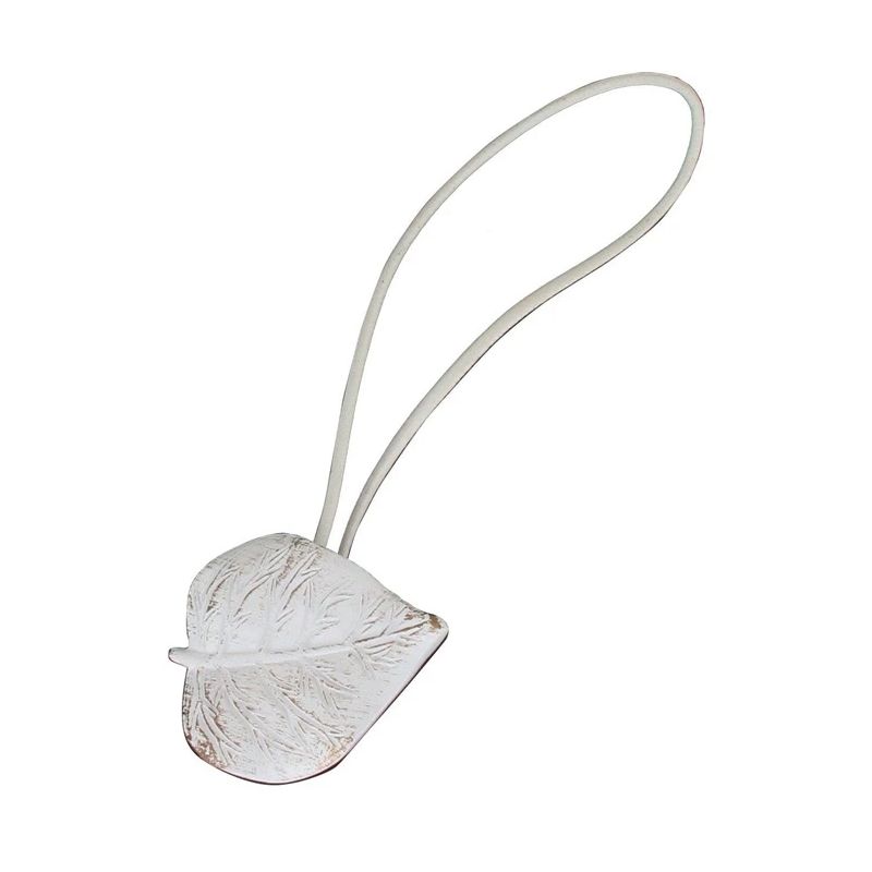 Aizkariņu turētājs ar magnētu. lapas