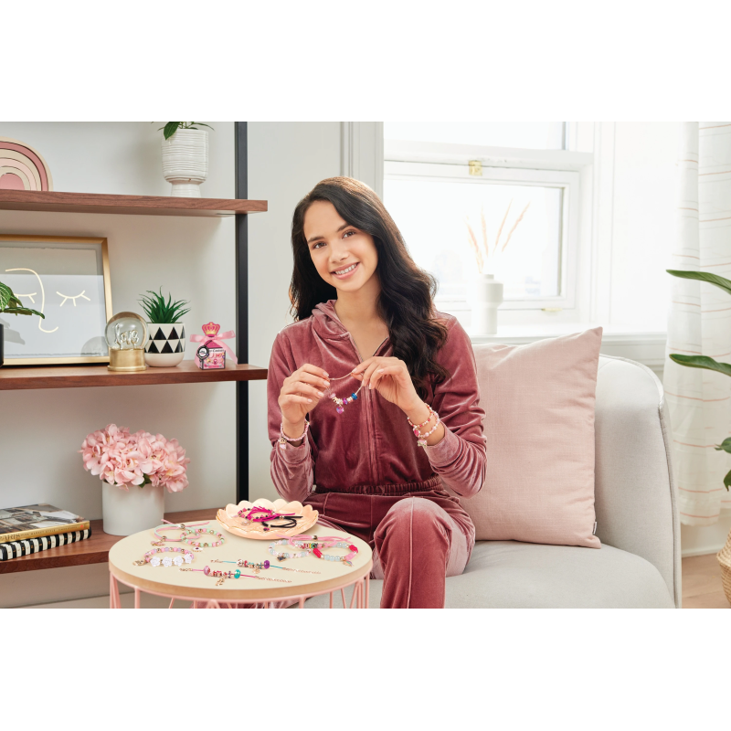 MAKE IT REAL Juicy Couture Mirdzošo pārsteigumu kastes komplekts