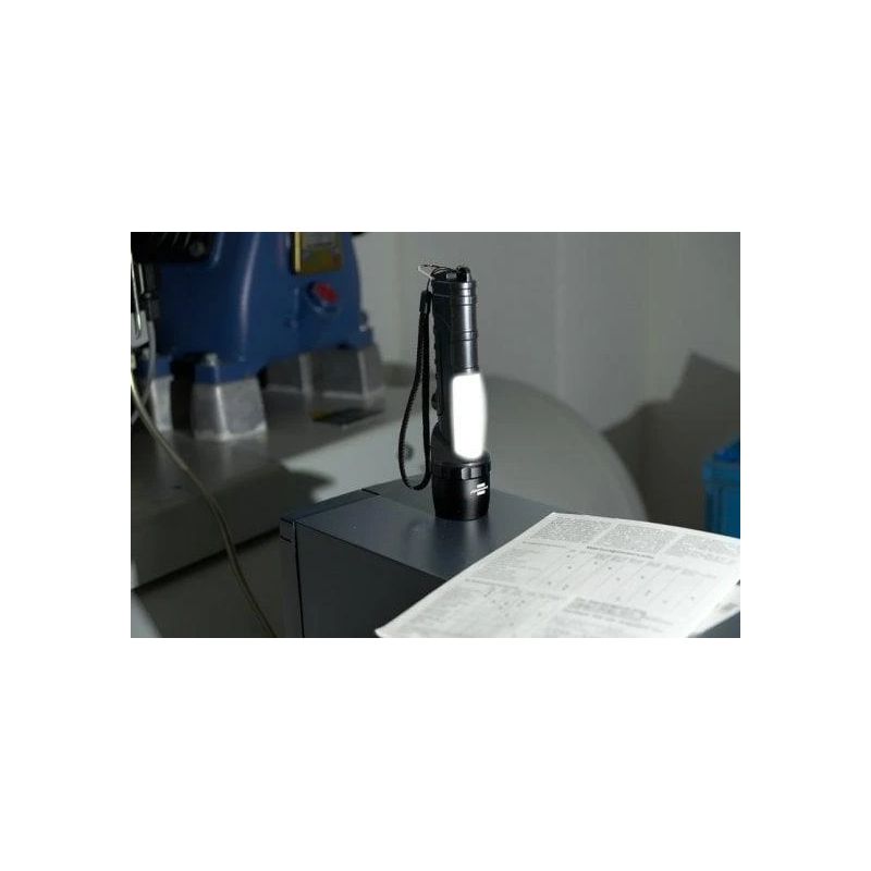 Rokturis thl 300 ip54 360+240lm 1xaa