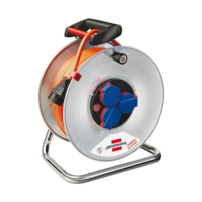 Pagarinātājs ar spoli Brennenstuhl, 3 x 1,5 mm², 25 m, IP44, 3 ligzdas