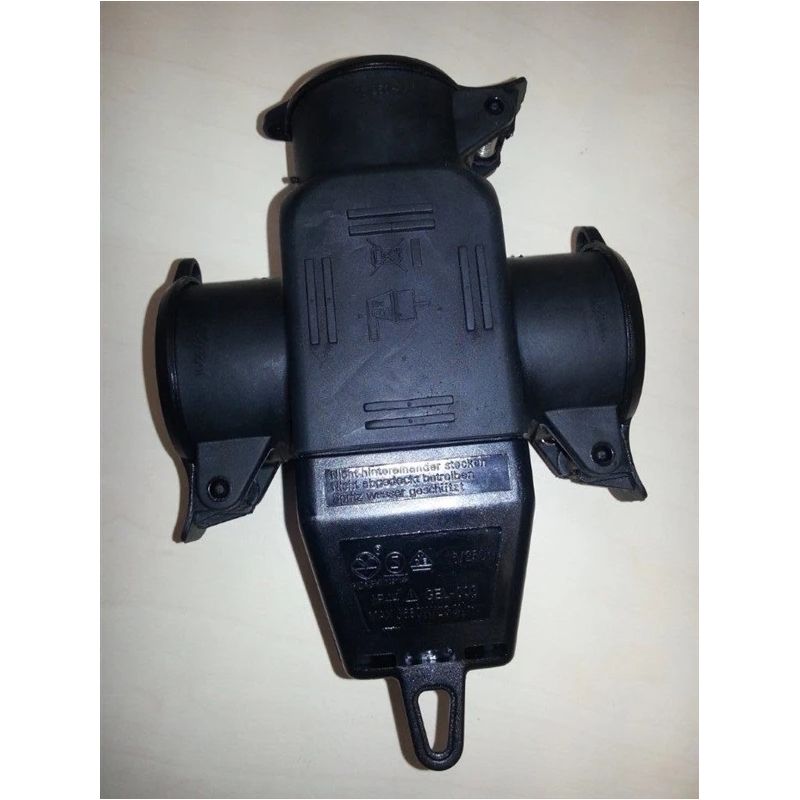 Ligzda n un l 3 vietu gumijas ip44 10195