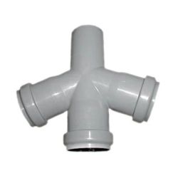 Vidaus kanalizacijos keturšakis Wavin. DIA 50 - 50 - 50. 67°
