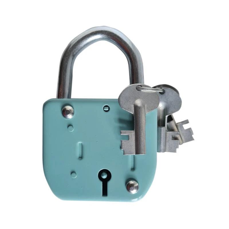 Piekaramā slēdzene lote z.kr. 3 atslēgas