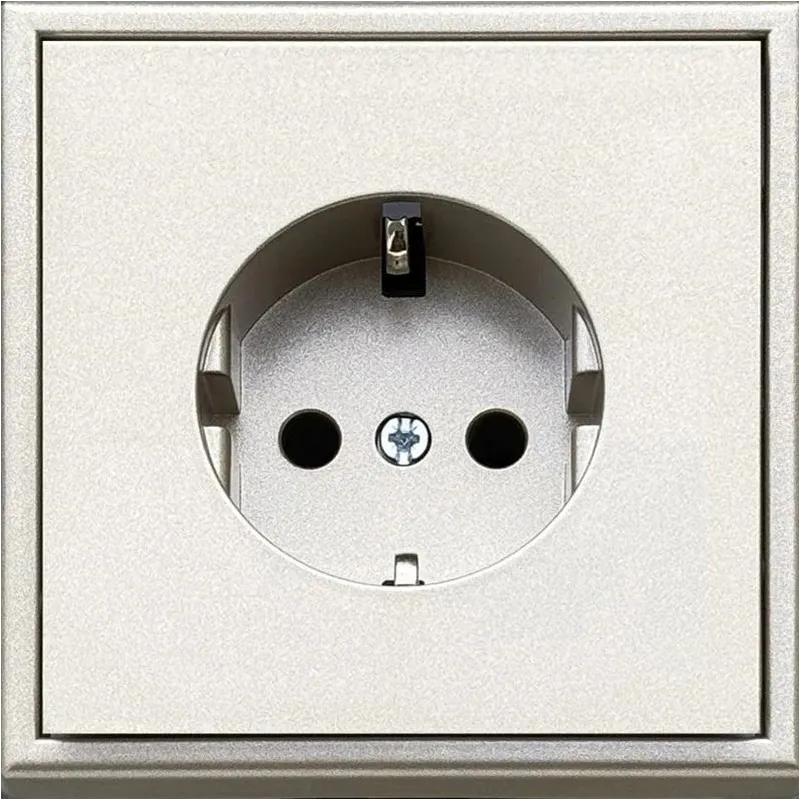 Kontaktligzda Liregus Modern IKL16-214-01.M-CH, Iezemēta rozete, šampanieša