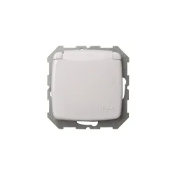 Kištukinis lizdas Liregus Alfa IKL16-008-01 A-B, su įžeminimu, IP44, balta sp.