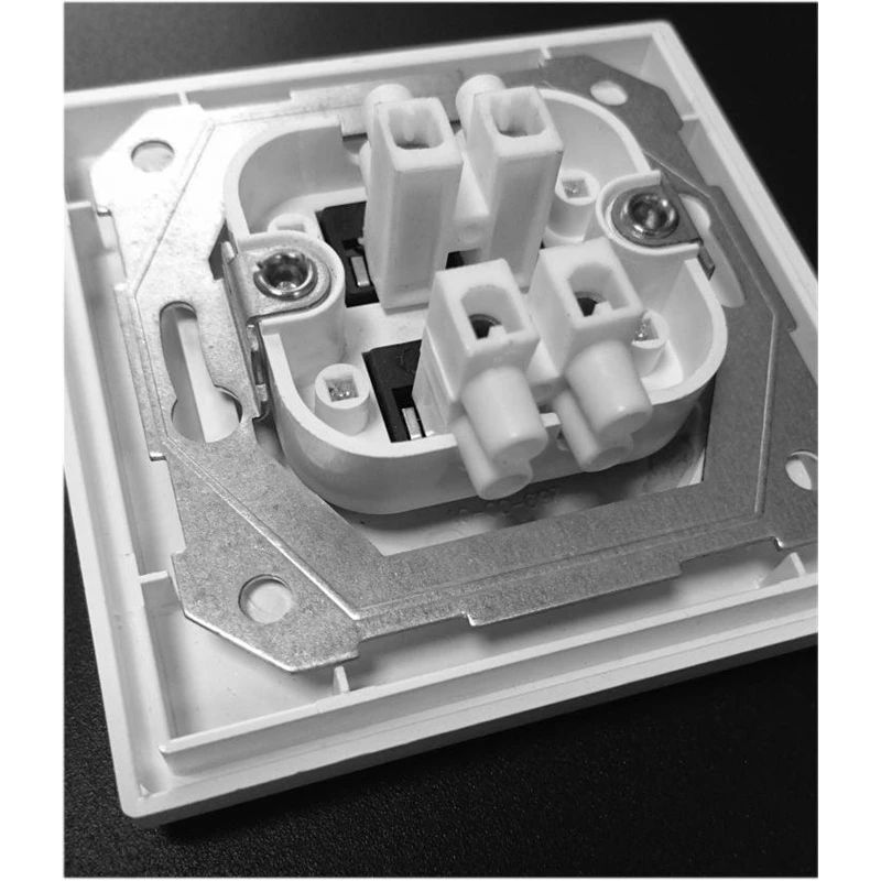 2 skaļruņu ligzda igl-002-01 epsilon