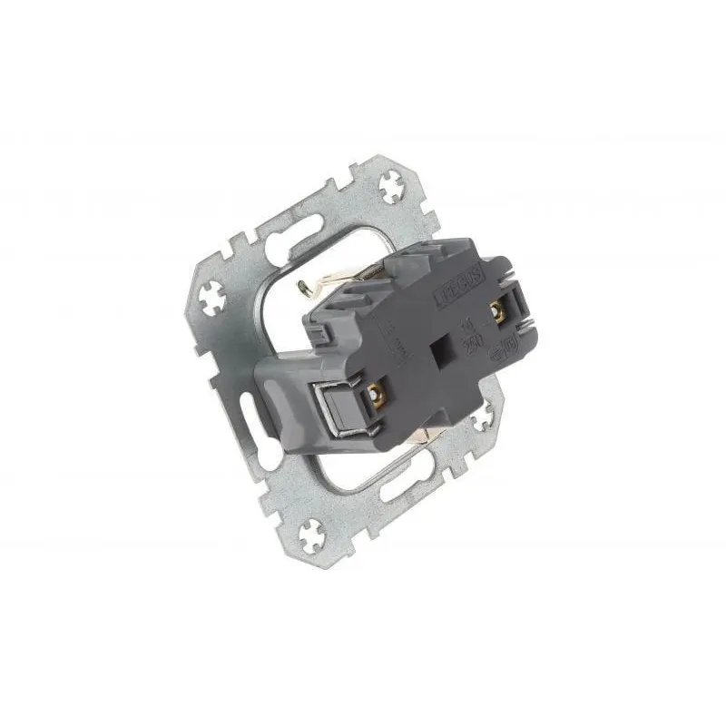 Pistikupesa Liregus Epsilon IKL16-214-01 E-B, maandusega, valge v.