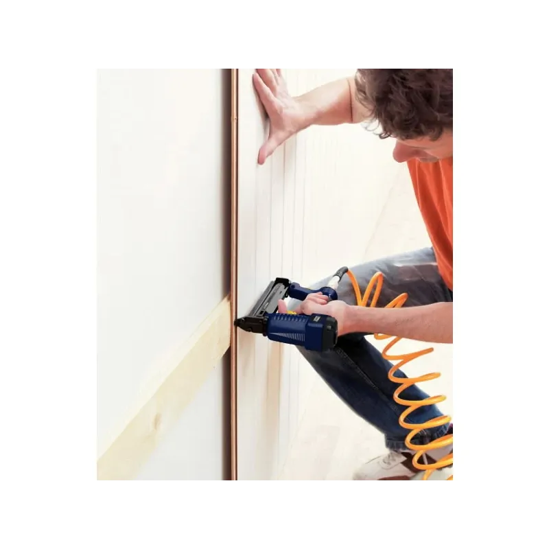 Skavas 6,0x1,1mm, melnas, plastmasas kastē 606-12 mm, Rapid