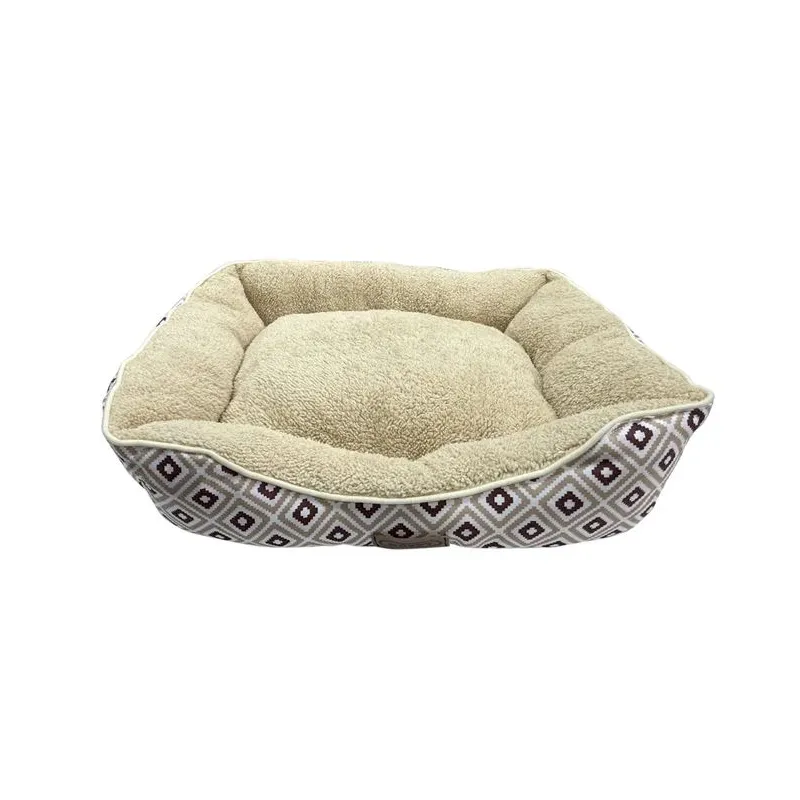 Guļvieta mājdzīvniekiem Höppy. daudzkrāsaina. 73 cm x 58 cm