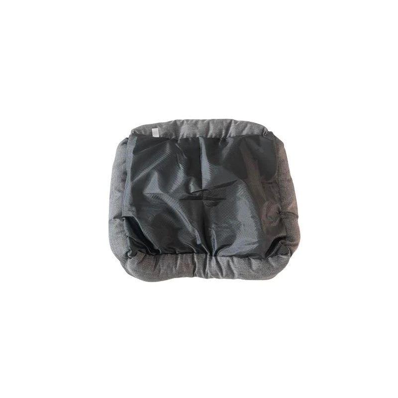 Guļvieta mājdzīvniekiem Höppy. daudzkrāsaina. 55 cm x 40 cm