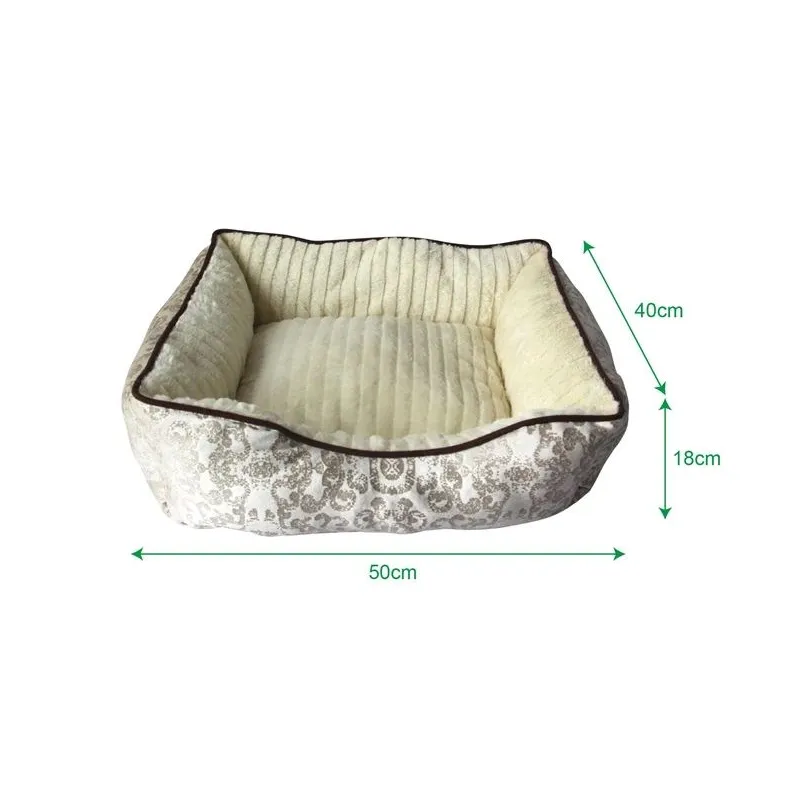 Guļvieta mājdzīvniekiem Höppy. daudzkrāsaina. 50 cm x 40 cm