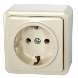 Розетка Vilma SL+250 RP16-002V, c заземлением, слоновая кость цв.