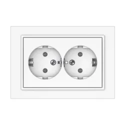 Dvivietis kištukinis lizdas Vilma QR1000, su įžeminimu, balta sp.