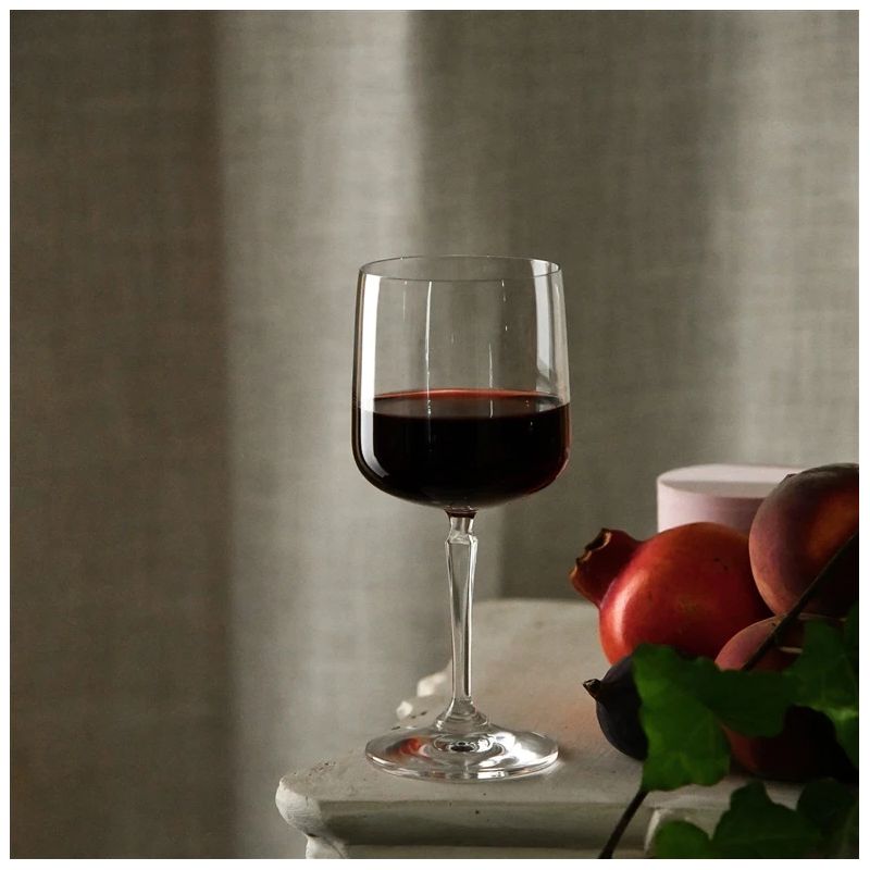 Vīna glāžu komplekts Roma. stikls. 0.390 l. 4 gab.