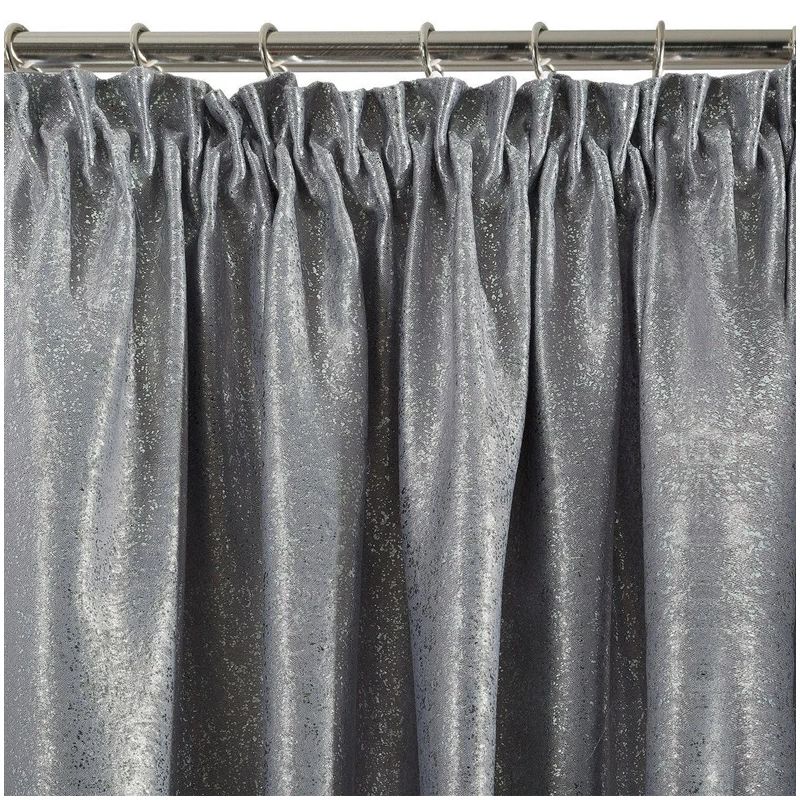 Aizkars Ebru Blackout sudraba, gredzeni 135x270 cm