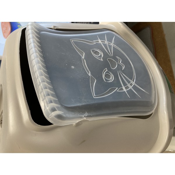 **Cat Toilet BAILEY 4552907422 (ROTHO) – Defective**