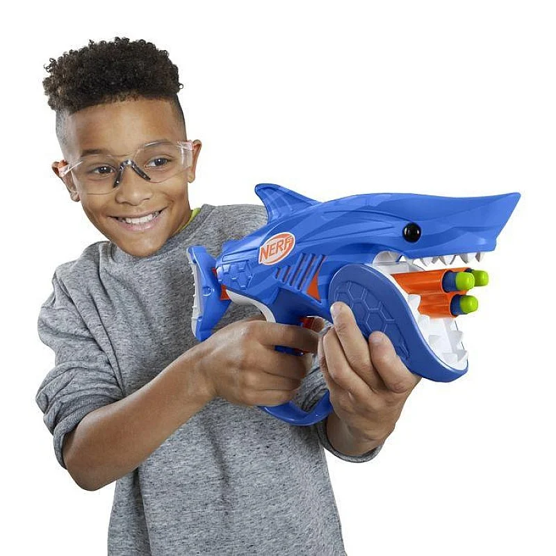 TOY NERF BLASTER SHARKFIRE
