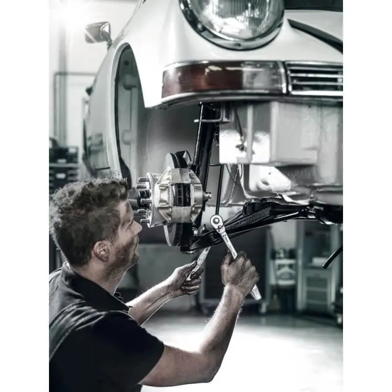 Kombinētā uzgriežņu atslēga Wera