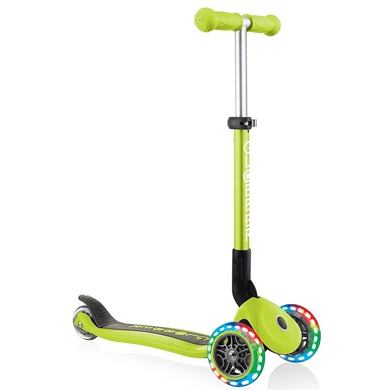 Bērnu skūteris Globber Junior Foldable Lights. zaļa