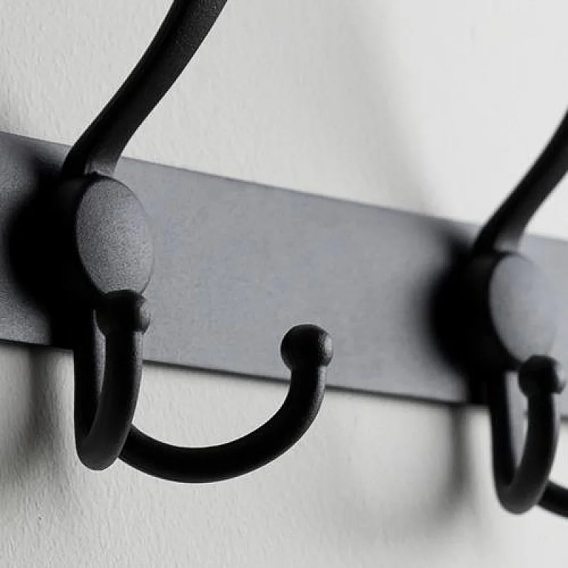 Drēbju pakaramie Domax. melna Drēbju pakaramie Domax. melna