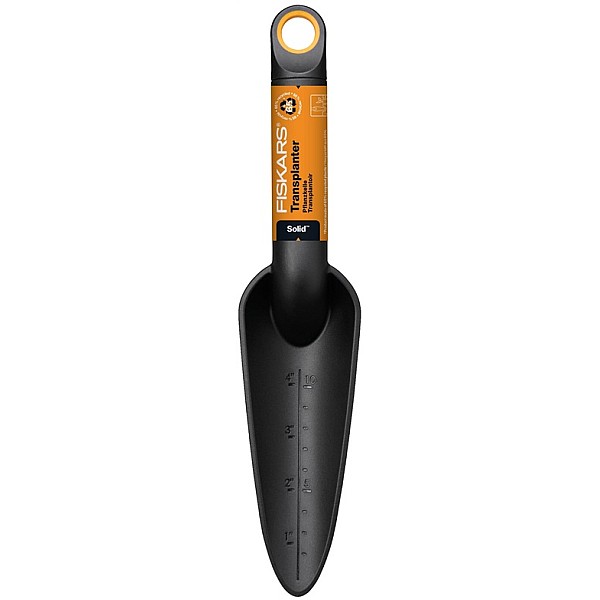 Šaufele Fiskars Solid. 282 mm. plastmasa. melna