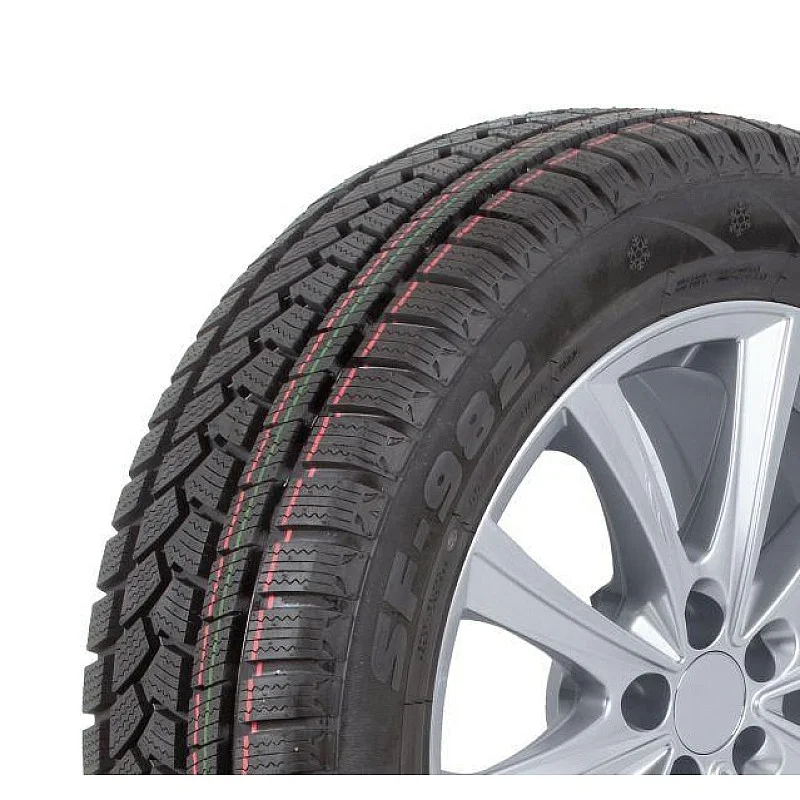 Ziemas riepa Sunfull Tires 205/55/R16. 91-H. E. D. 72 dB