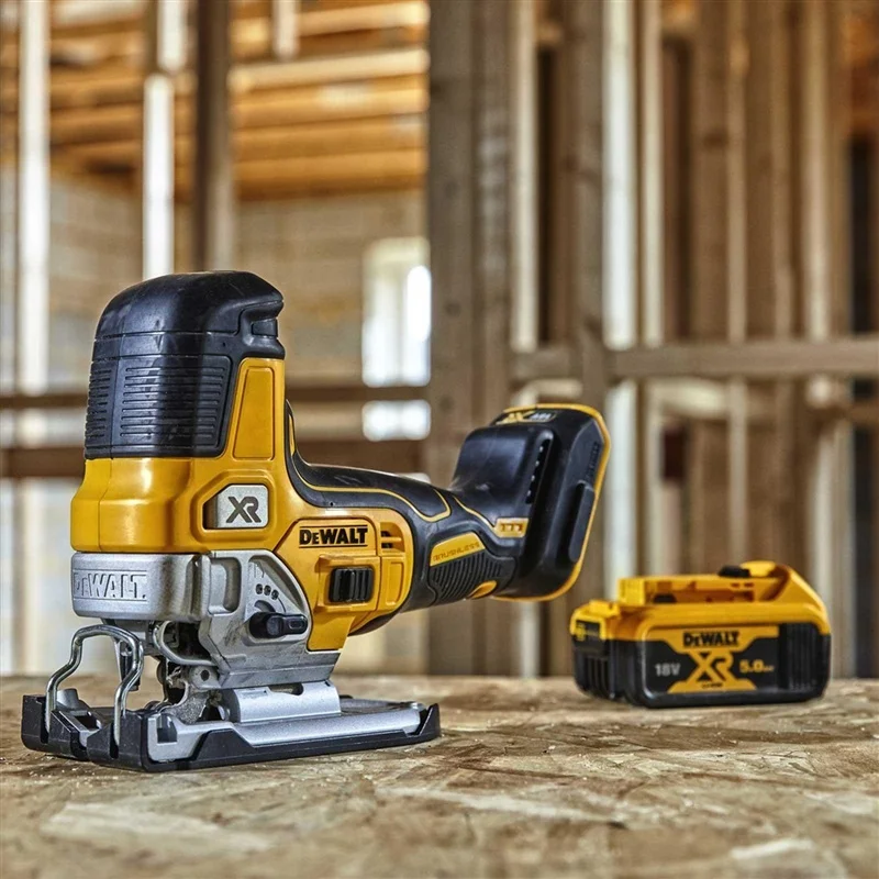 Akumuliatorinis siaurapjūklis DeWALT DCS335N. 18V Akumuliatorinis siaurapjūklis DeWALT DCS335N. 18V