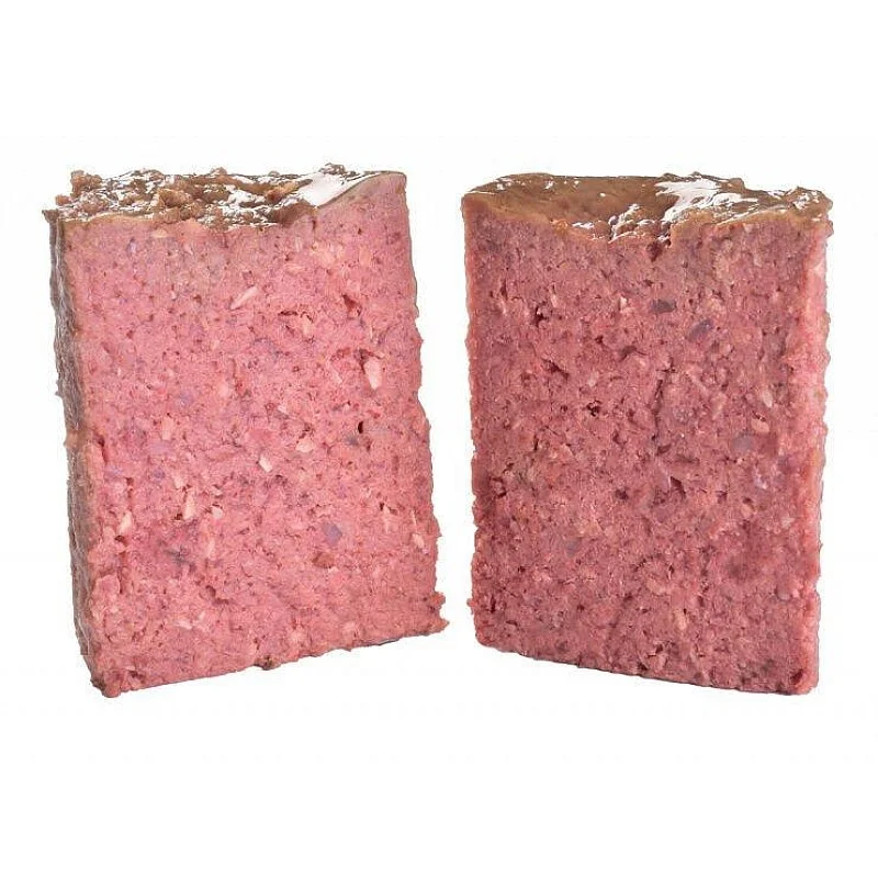 Konservuotas ėdalas šunims Brit Premium with Chicken 800g Konservuotas ėdalas šunims Brit Premium with Chicken 800g