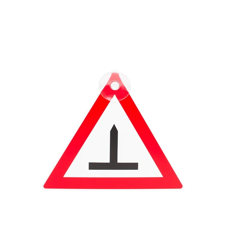 AUTOMAŠĪNAS UZLĪME RIEPAS AR RADZĒM AUTOMAŠĪNAS UZLĪME RIEPAS AR RADZĒM