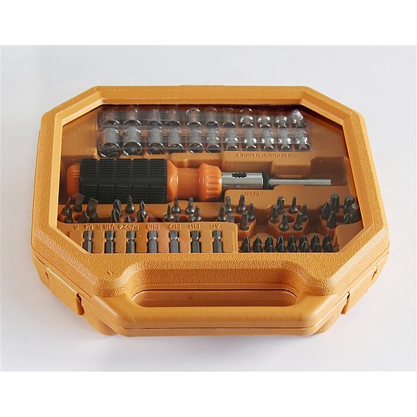 SCREWDRIVER AND BITS SET