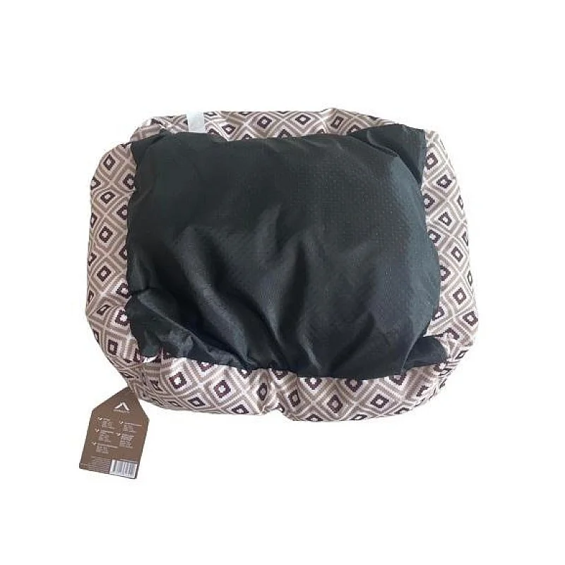 Guļvieta mājdzīvniekiem Höppy. daudzkrāsaina. 55 cm x 40 cm