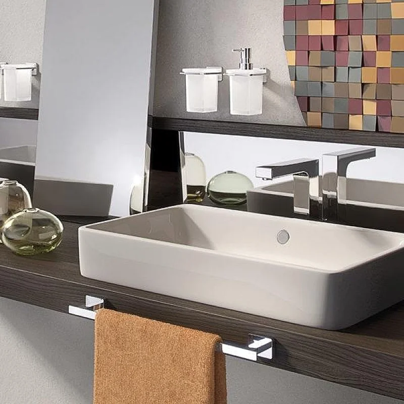 DANTŲ ŠEPETĖLIŲ STIKLINĖ „ATENA 4410“ DANTŲ ŠEPETĖLIŲ STIKLINĖ „ATENA 4410“