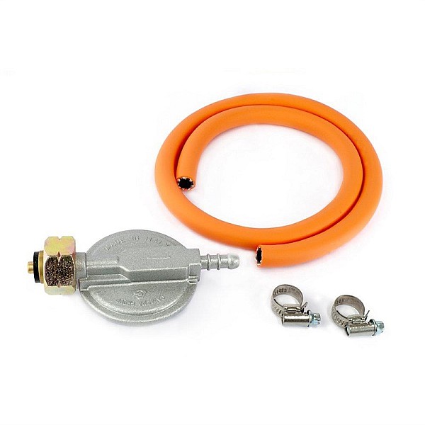 GAS REGULATOR AND HOSE