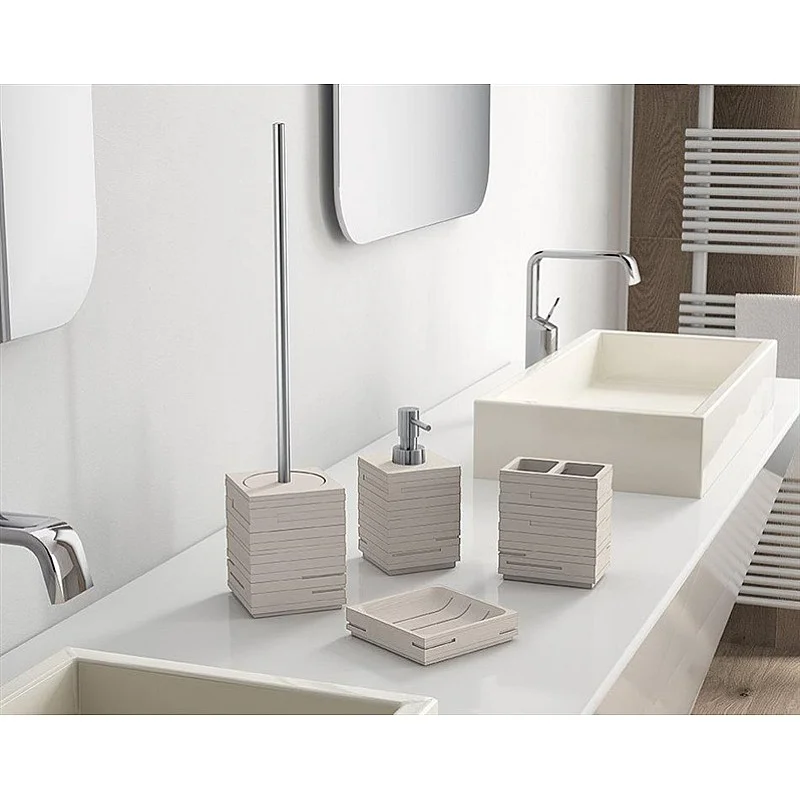 Unitazo šepetys GEDY QUADROTTO QU33-66. rudas Unitazo šepetys GEDY QUADROTTO QU33-66. rudas