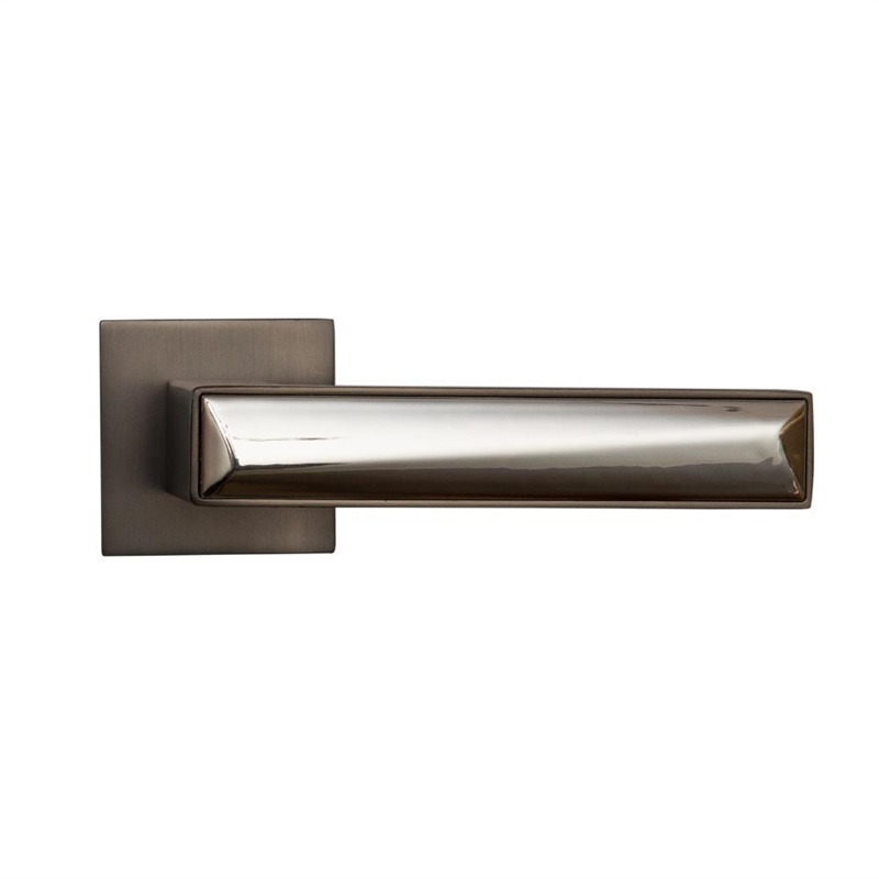 DOOR HANDLE MRO-77-40 GRAPHITE/CHROME