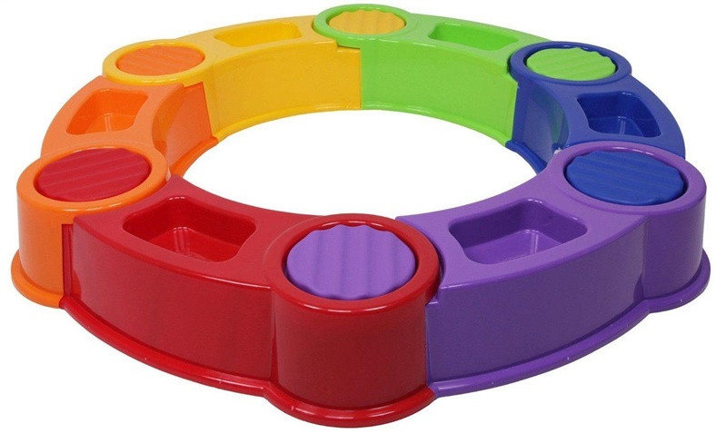 Liivakastid, liiv ja mänguasjad